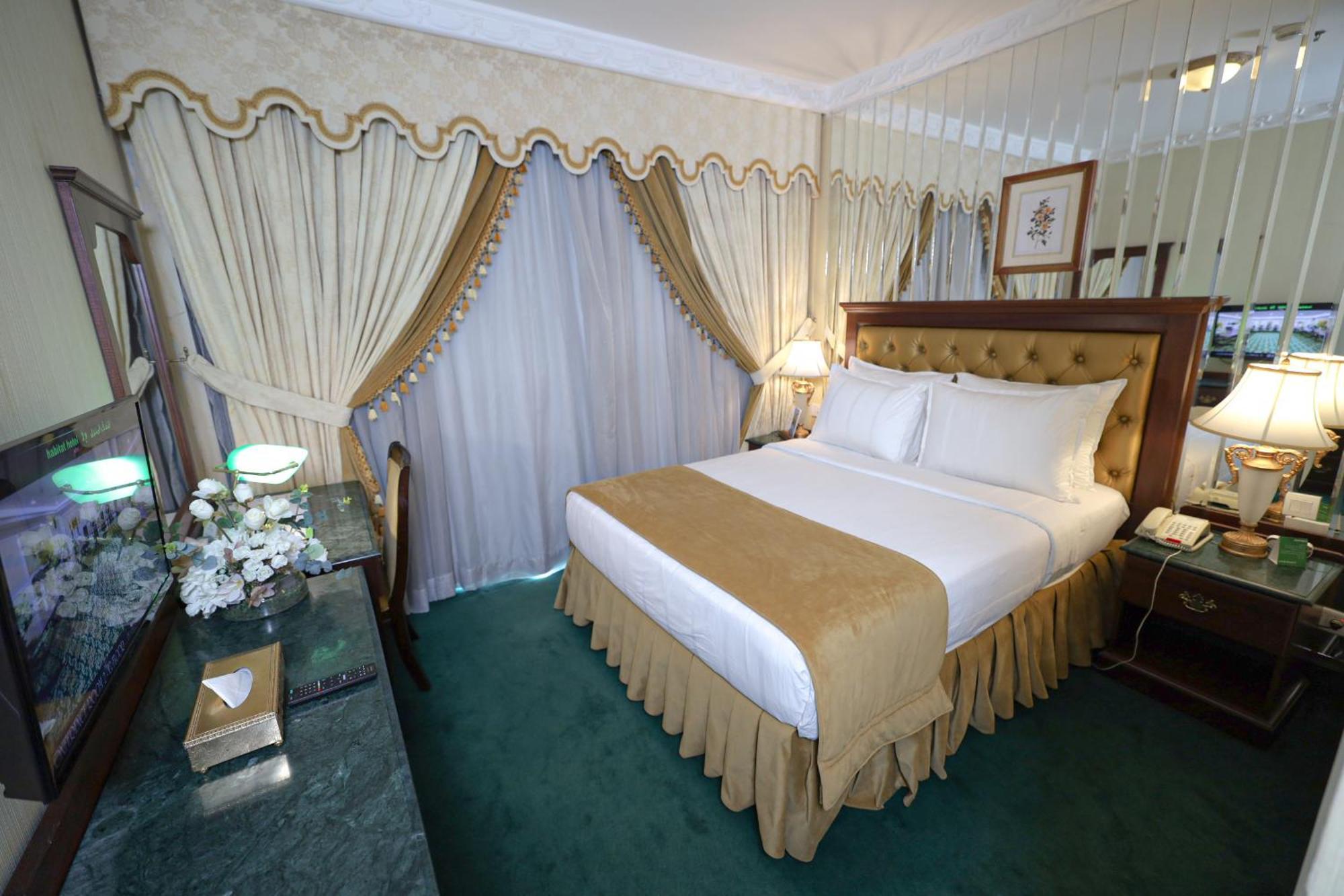 Habitat All Suites, Al Khobar Esterno foto A bedroom at the hotel